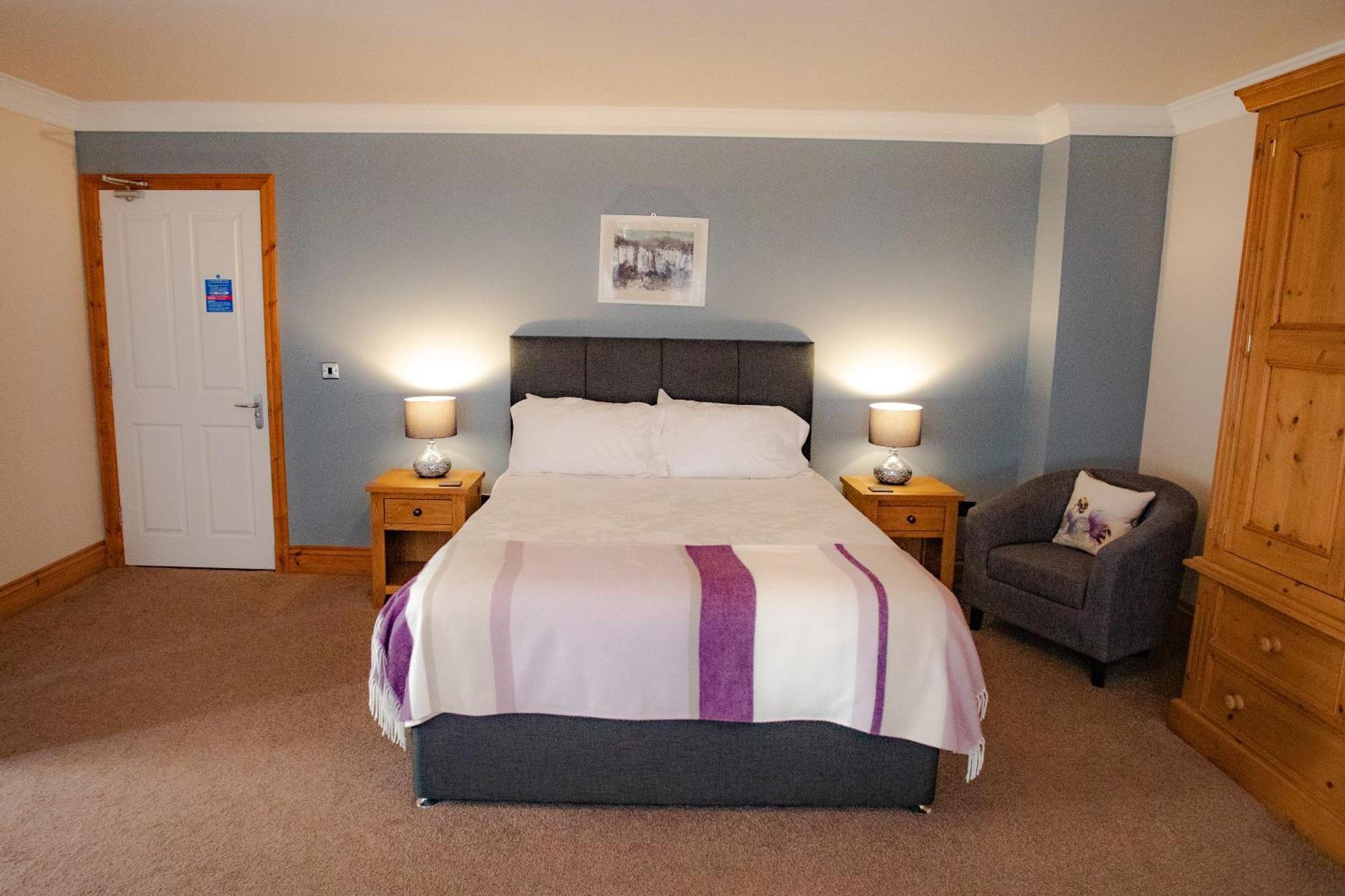Redwood House Bed & Breakfast Greshornish Oda fotoğraf